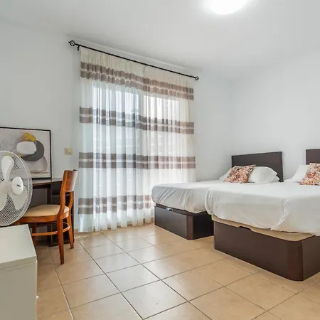 Obsidian Peridotita Adeje 아데제